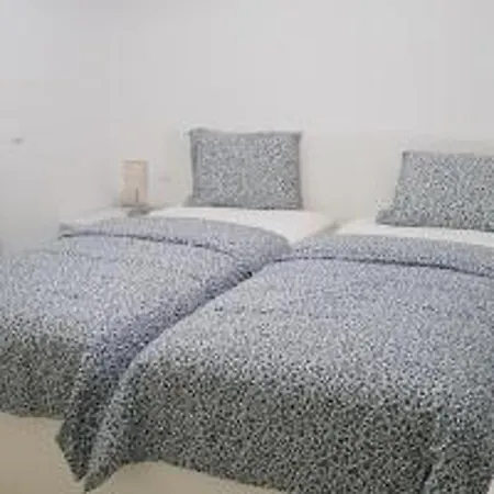 Villa Impeccable 3-bed Santorini